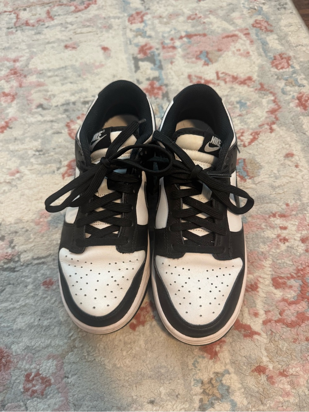 Nike Dunks - Picture 2 of 3